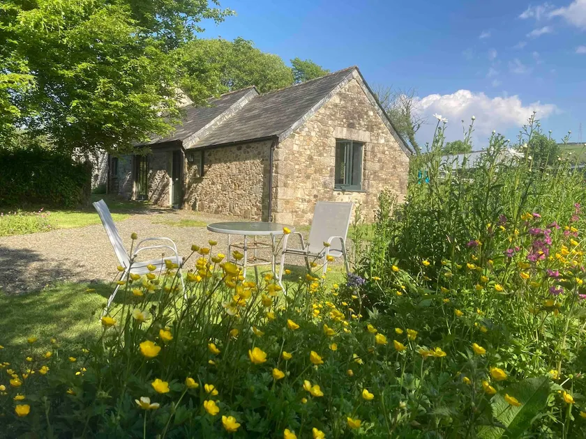 Cosy modern barn annex close to the moor & coast. - Image 1