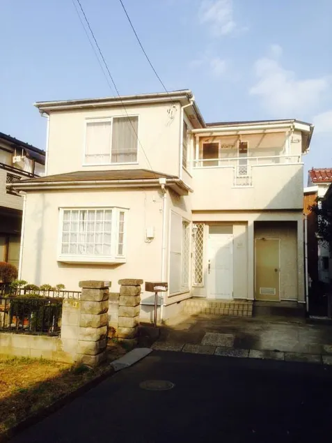 Entire house for exclusive use (4 bedrooms, living room, dining room, kitchen, 84 sqm), maximum 7 guests. Quiet residential neighborhood. - Image 1