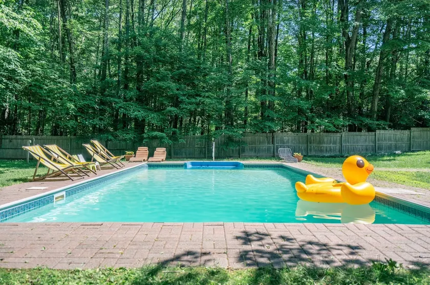 Heated Saltwater Pool • 4 Min to Woodstock • Private Deck & Fire Pit - Image 1