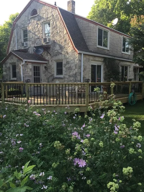 Stone Cottage - upper unit - Image 1