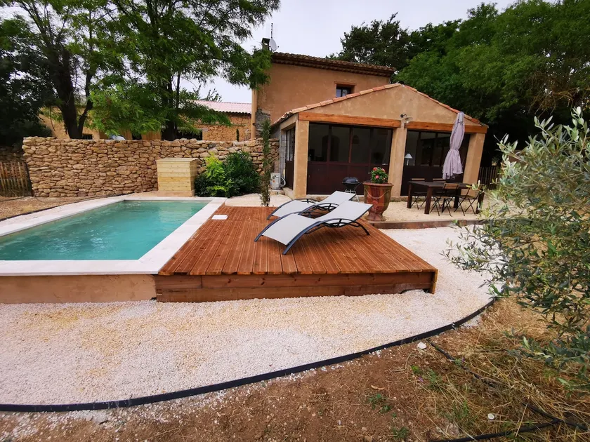 Small farmhouse in Provence - Image 1