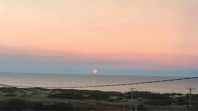 Seaview Retreat - Image 1