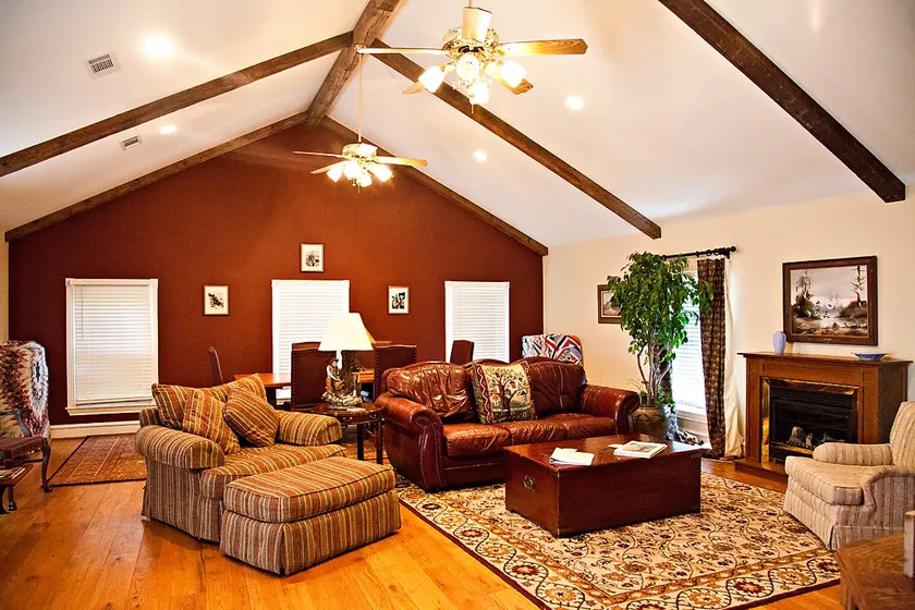 The Country Penthouse - Image 1