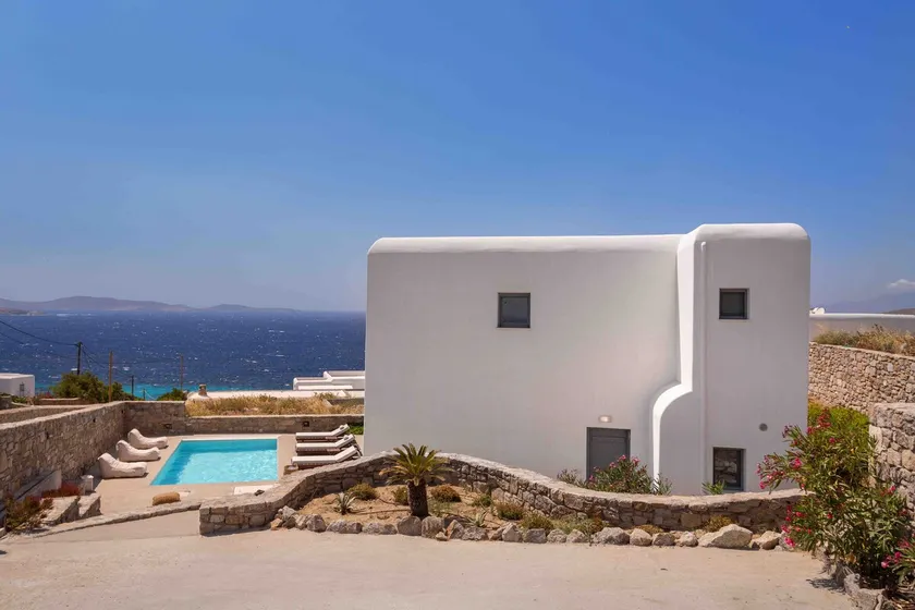 Mayz Villa with Partial sea view & Private pool - Image 1