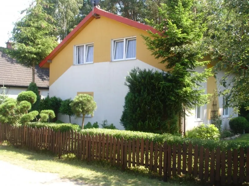 A summer house by the forest - Image 1