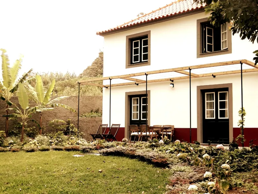 Candida's House | Oliveira Esmeraldo House - Image 1