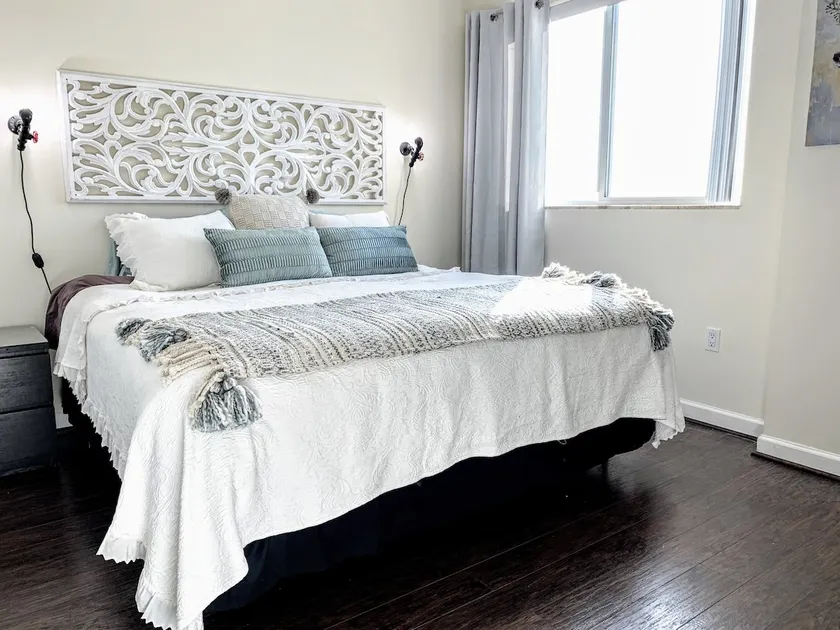 507 - Modern Coral Gables Apartment with View - Image 1