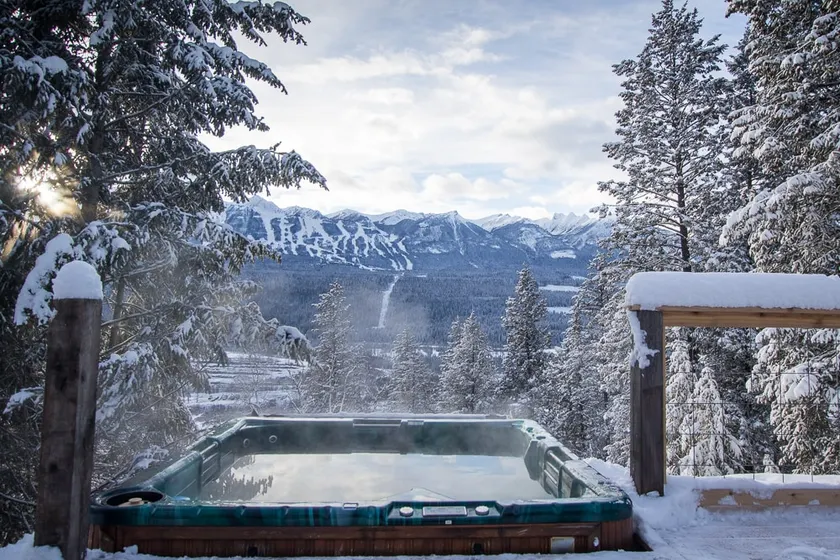 The Cabin - cabin w/ private hot tub - Image 1