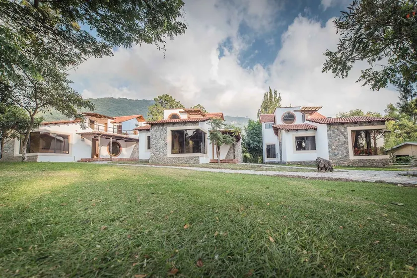 VILLA 3 - SERENIDAD DEL LAGO - Image 1
