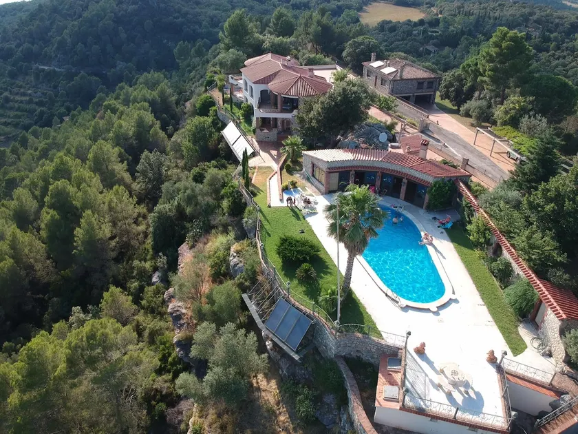 We call ”Pool&View” name the house in your own way - Image 1