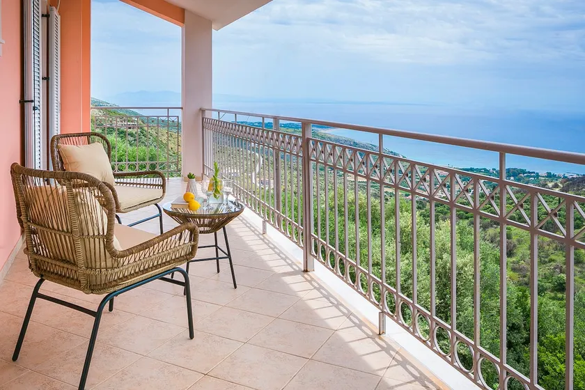 Villa Alessandra - Image 1