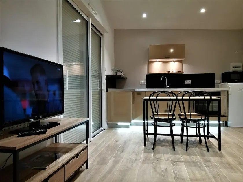 Small quiet house with all the comforts - Image 1