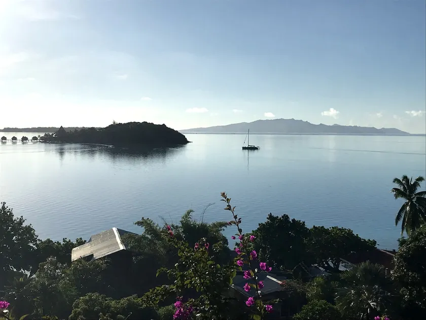 Bora Bora Poevake Villa - Image 1