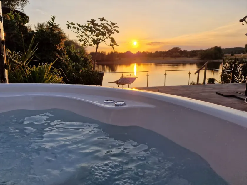 La Casita Blanca ☀️ - Image 1