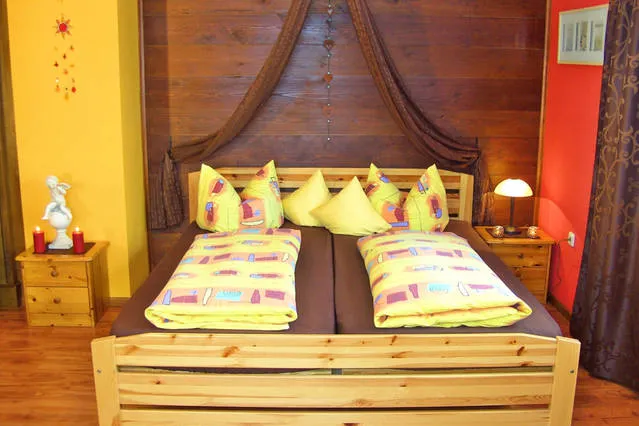 Cozy + Romantic Apartment Country House Panorama - Image 1