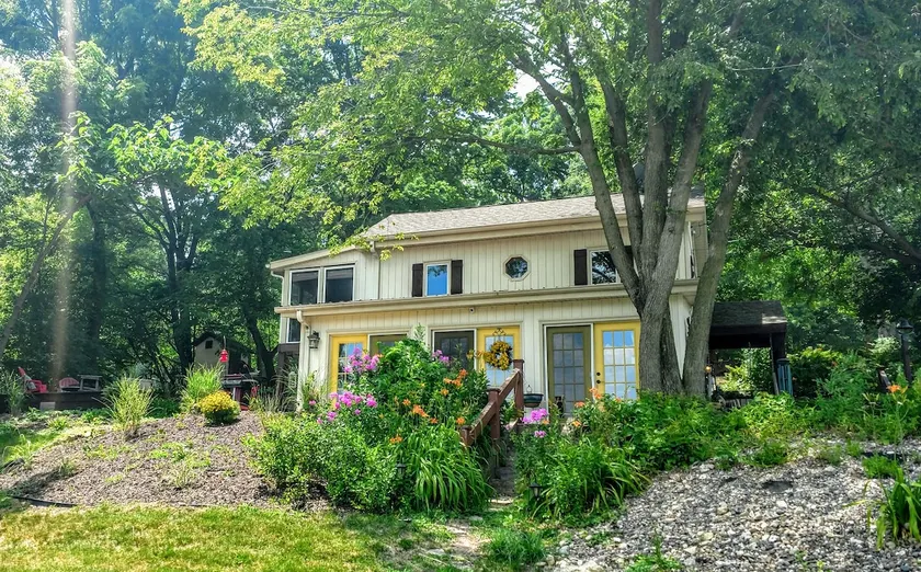 Mississippi Overlook Cottage. Dogs welcome. - Image 1