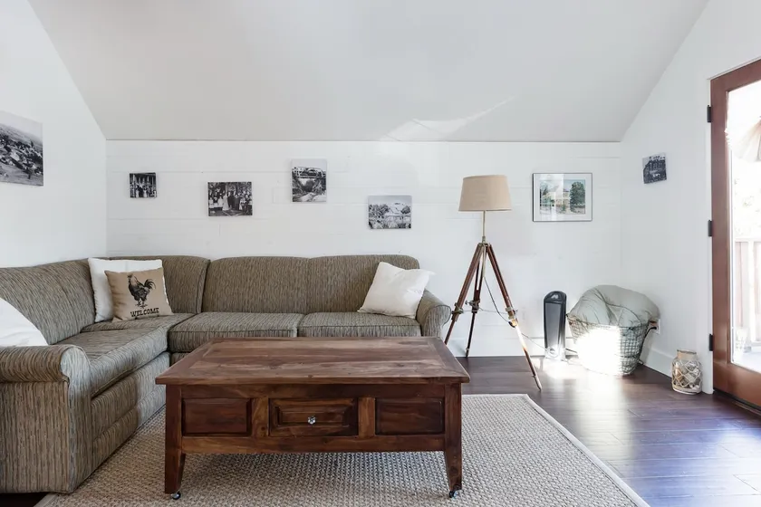 Private Guesthouse at Historic Stone Farmhouse - Image 1