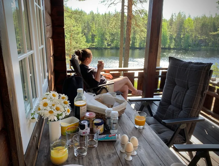 Charming forest cabin, great for families with children. - Image 1