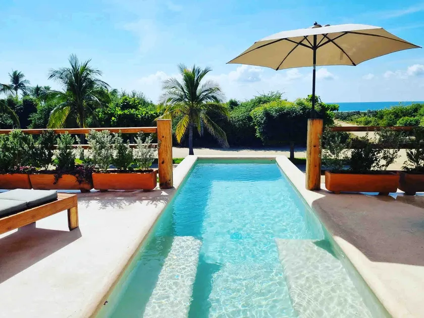Paradise by the sea. Relax. Surf. Repeat. - Image 1
