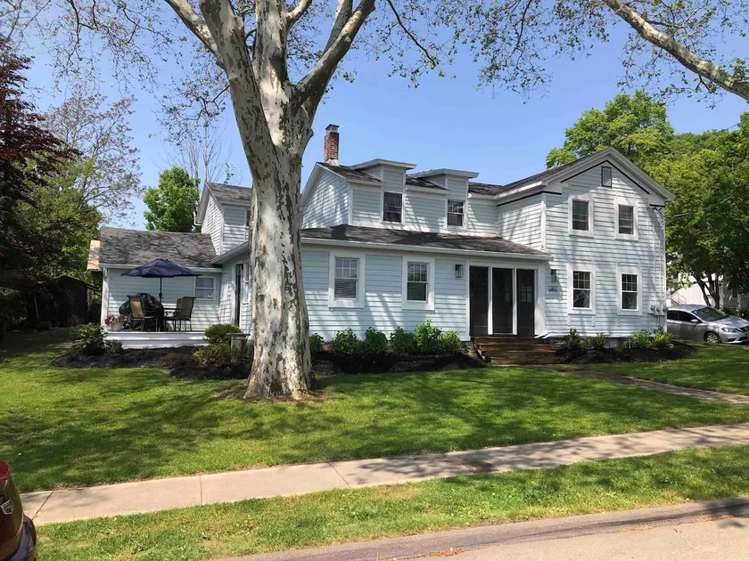 Historic Village Home 1 Bedroom Newly Renovated - Image 1
