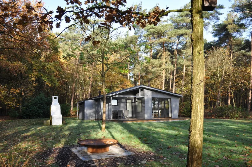 Tiny cottage - Image 1