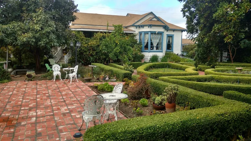 1879 Victorian in Central Coast Wine Country - Image 1