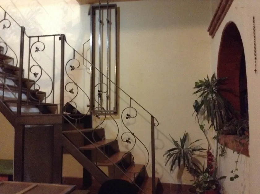 Room with living room. - Image 1