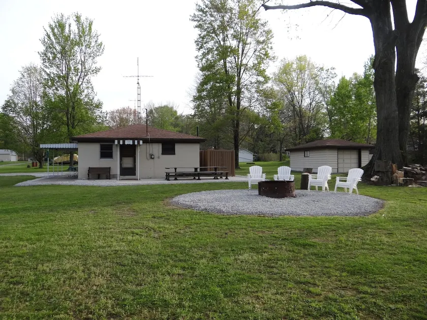 Beer Camp of Pymatuning Lake (Dock Space Included) - Image 1