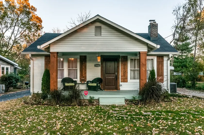Nashville Style~ 10 min from Downtown & Music Row! - Image 1