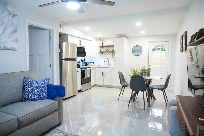 Cozy 1 bedroom suite-apartment. - Image 1