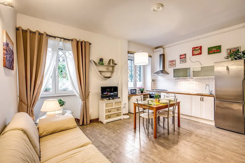 Historical District Testaccio Lovely modern Flat - Image 1