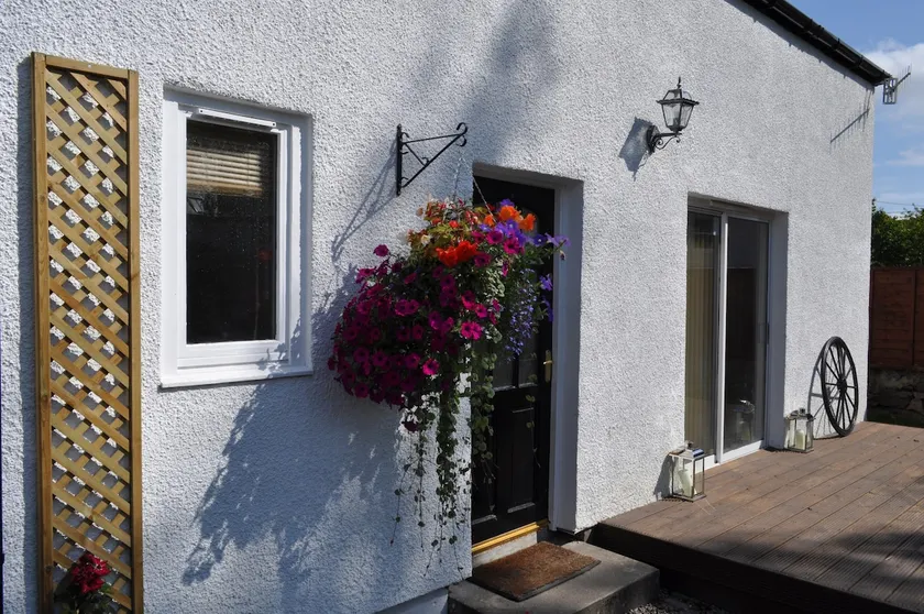 Croft-Na-Coille B&B and Coach House - Image 1