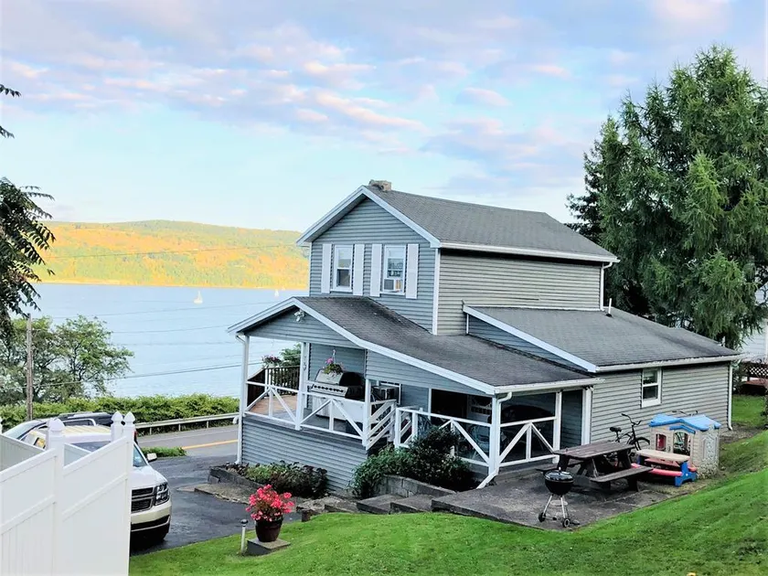 Content Lake Home. - Image 1
