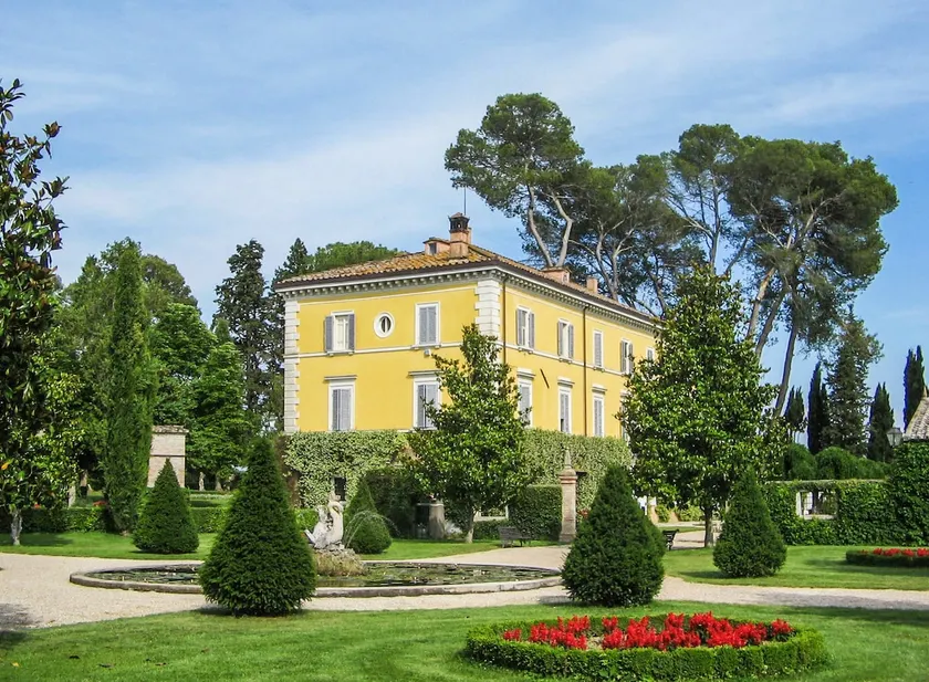 Il Palazzo – Historic Residence with Pool - Image 1