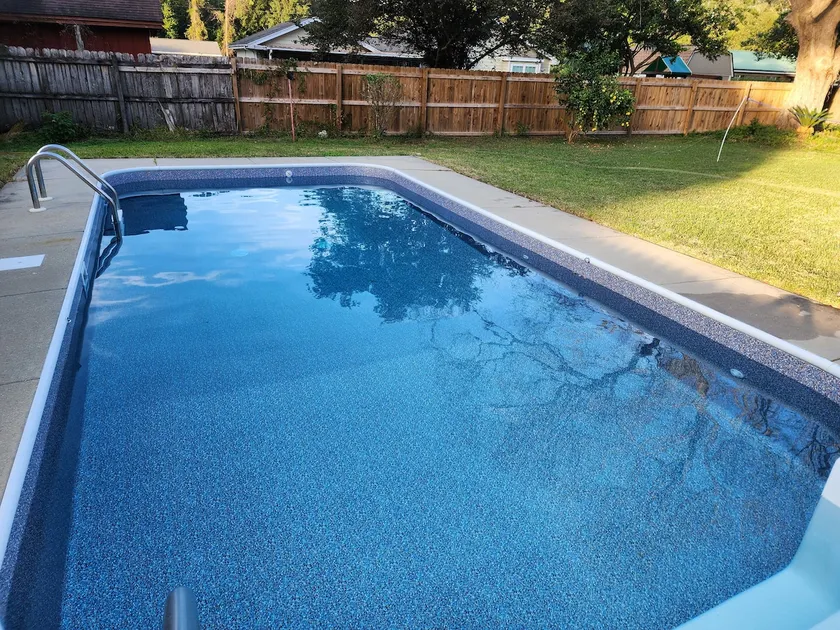 Sunny Pensacola poolside retreat 3br Oasis - Image 1