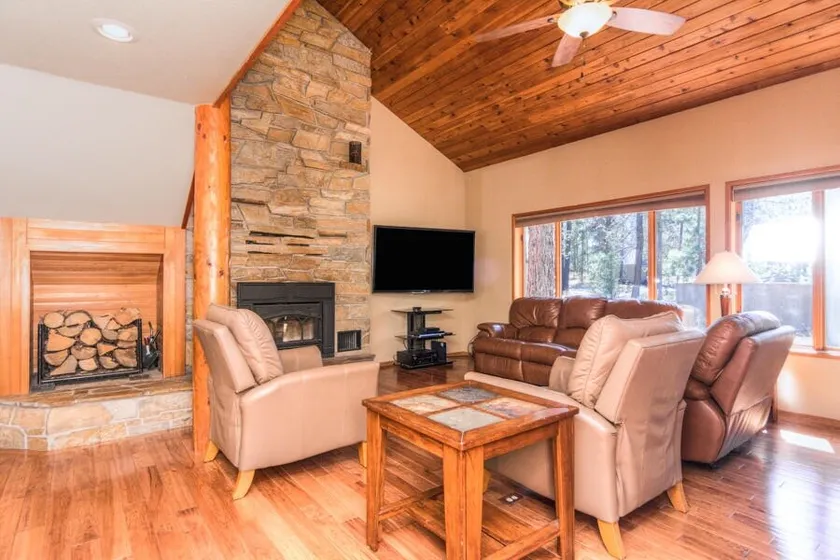Boastful Retreat @ Sunriver - Minutes from Village - Image 1