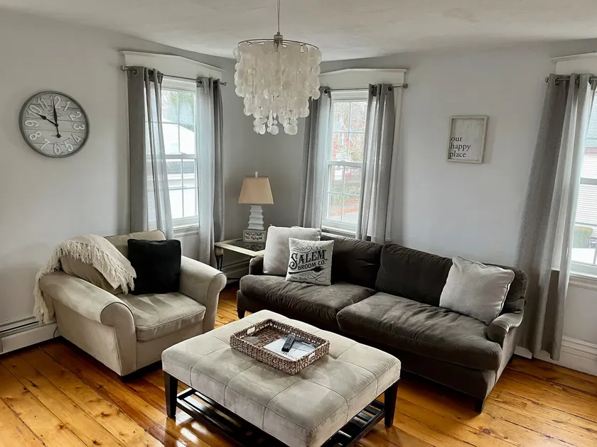 The Family House - 3 Bedroom Condo with Parking - Image 1