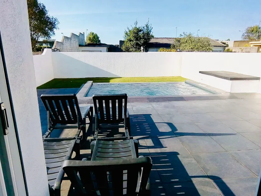 Villa 200m² mit Pool 150m vom Strand 10 Minuten von Porto entfernt - Image 1