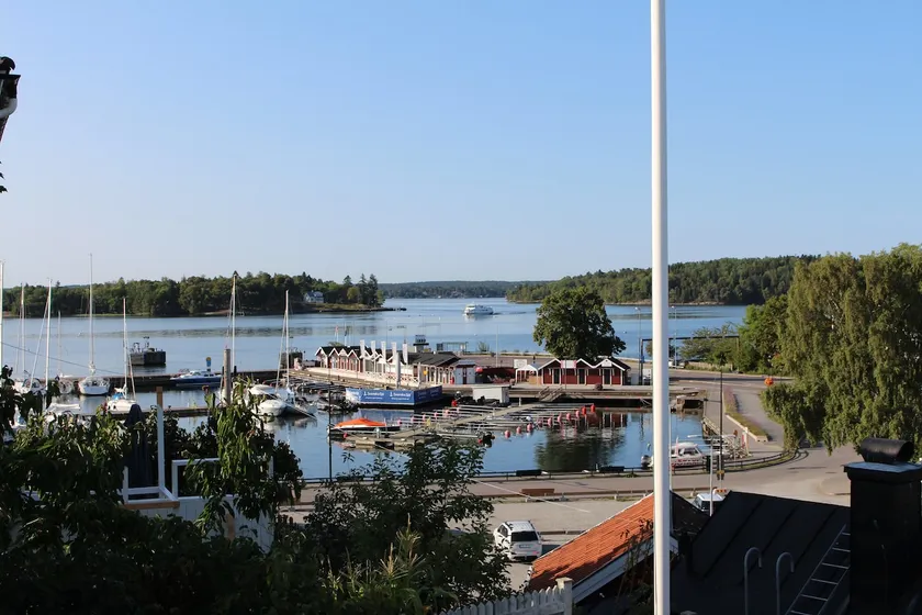 Vaxholm Seaview Cottage - Image 1