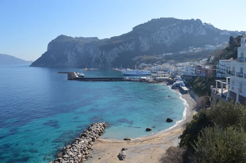 the cherubini, a terrace overlooking the sea - Image 1