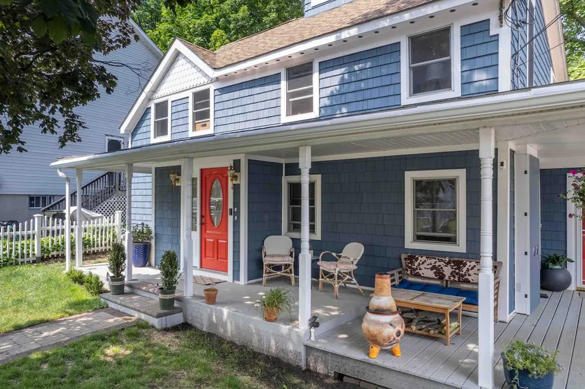 House on the Babbling Brook- Quiet 2BR + King Bed! - Image 1