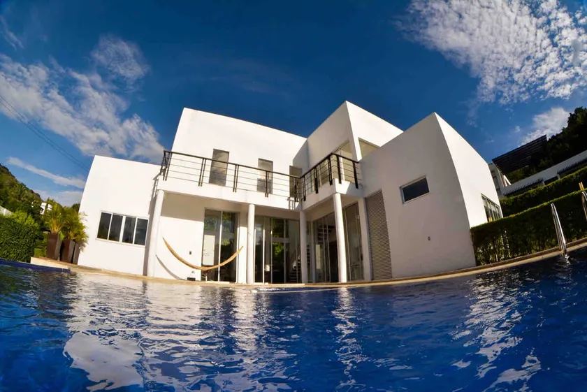 House in La Mesa - Via Anapoima - Image 1