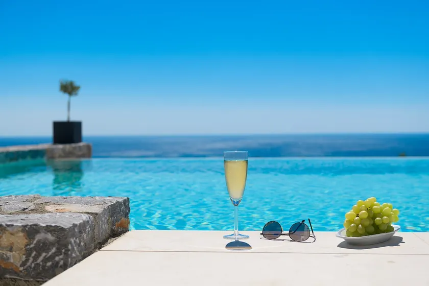 Alav Pool Villa - Image 1