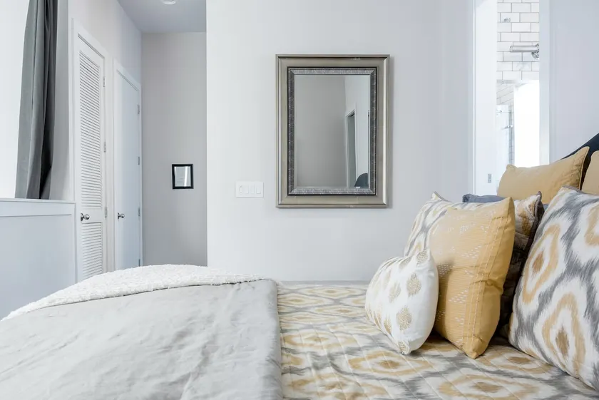 LUXURY LOFT PRIVATE ROOFTOP MIN 2 HONK TONKS! - Image 1