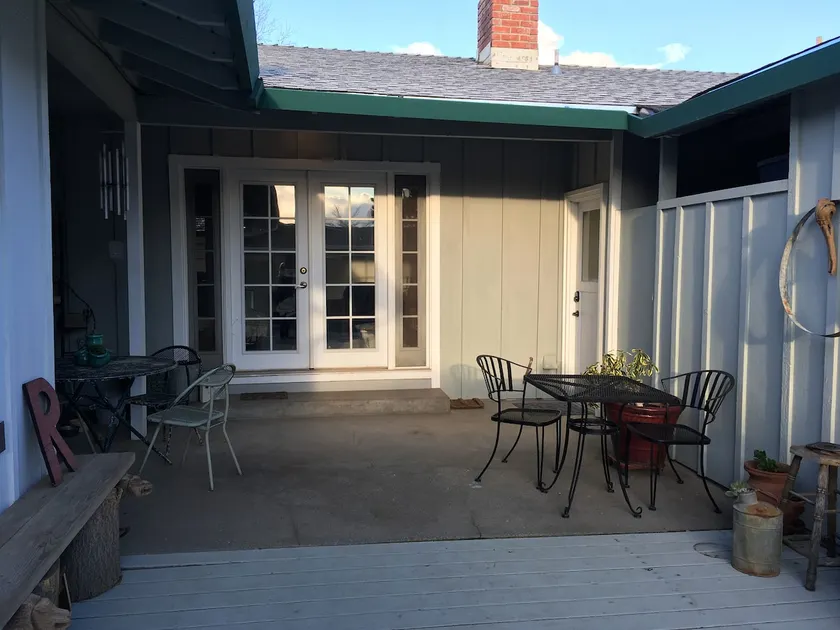Chico 1 bedroom with pool - Image 1