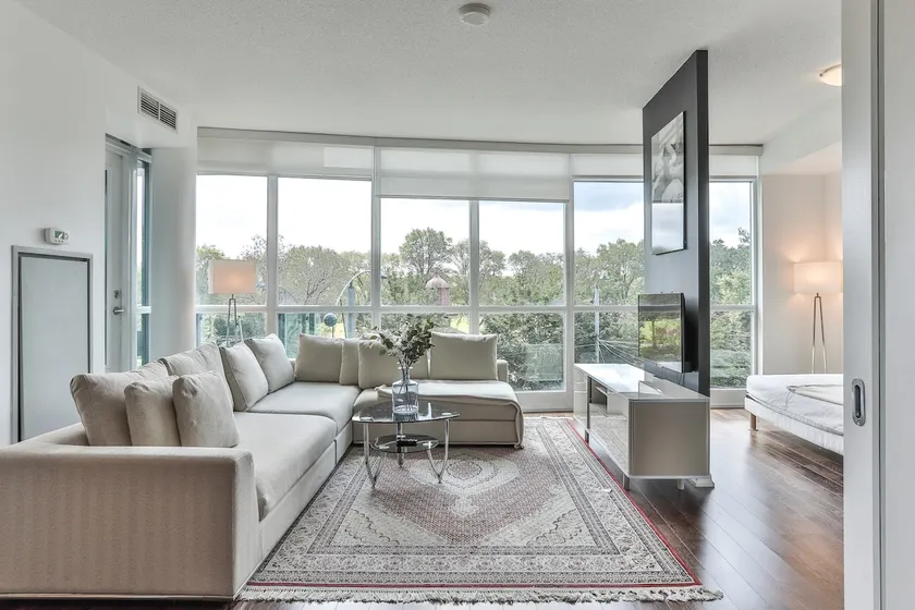 Spectacular Presidential Loft - Downtown Toronto - Image 1