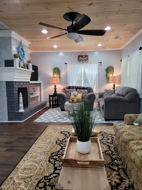 St Helena Island | 3br 2ba w/ Loft | Beach | Parks - Image 1