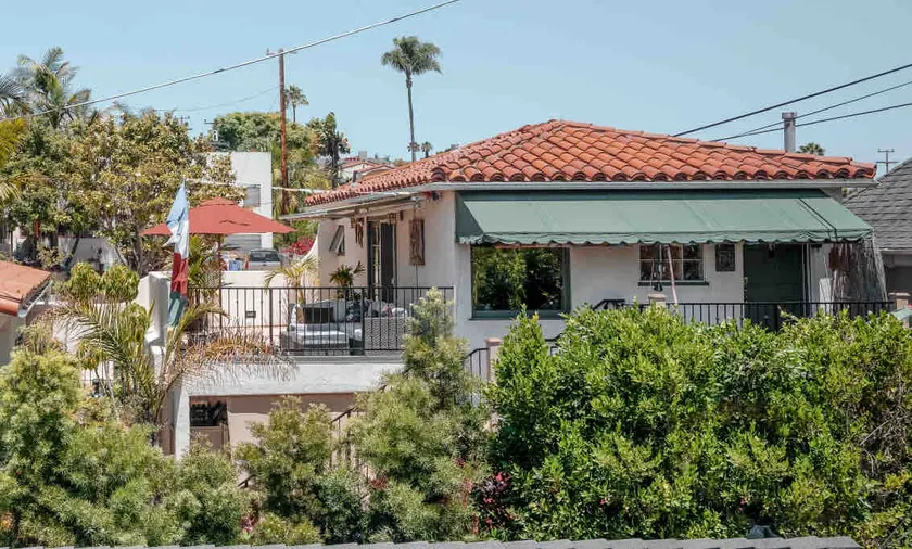 Charming Casita with City and Bay Views - Image 1