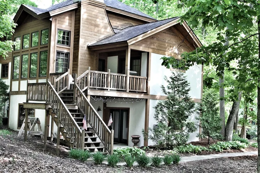 Luxury 5bd/5bth Condo, Walk to the Boyne Ski Lifts and Lodge! - Image 1