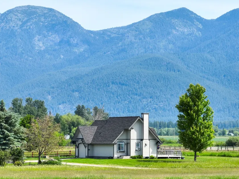 Glacier getaway, family and pet friendly - Image 1